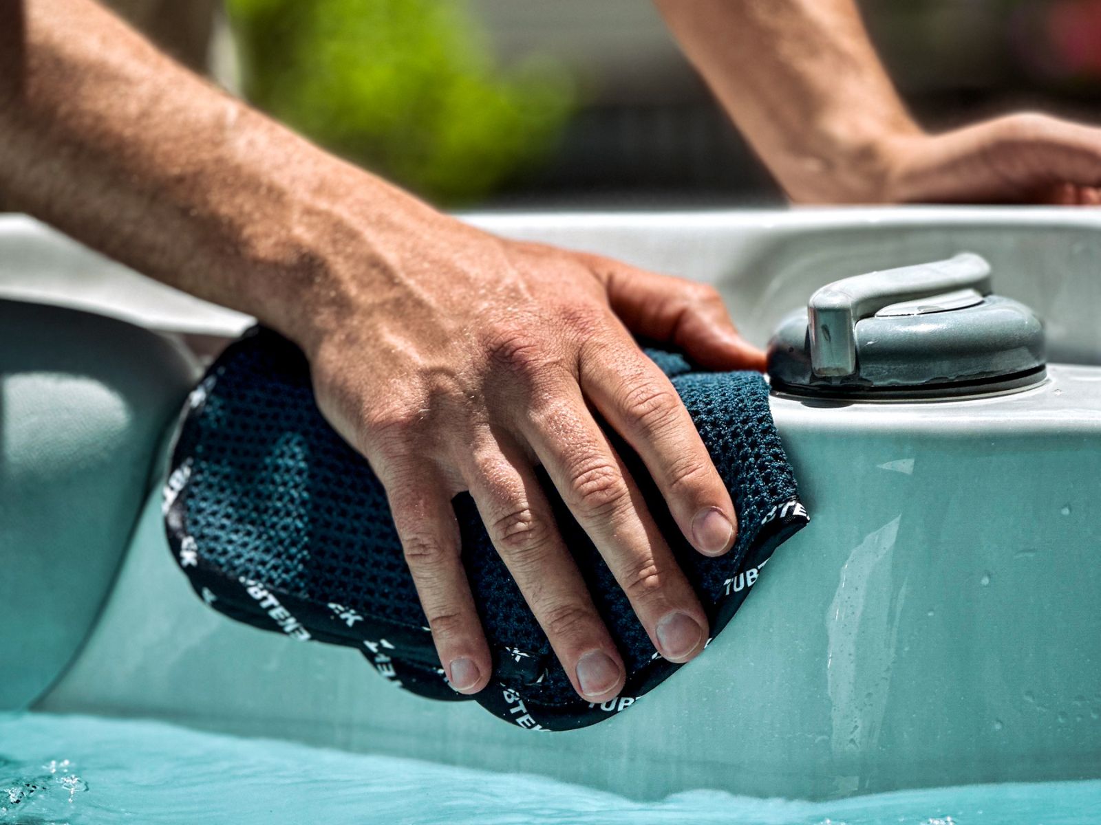 11 Essential Hot Tub Accessories Recommended by the Pros