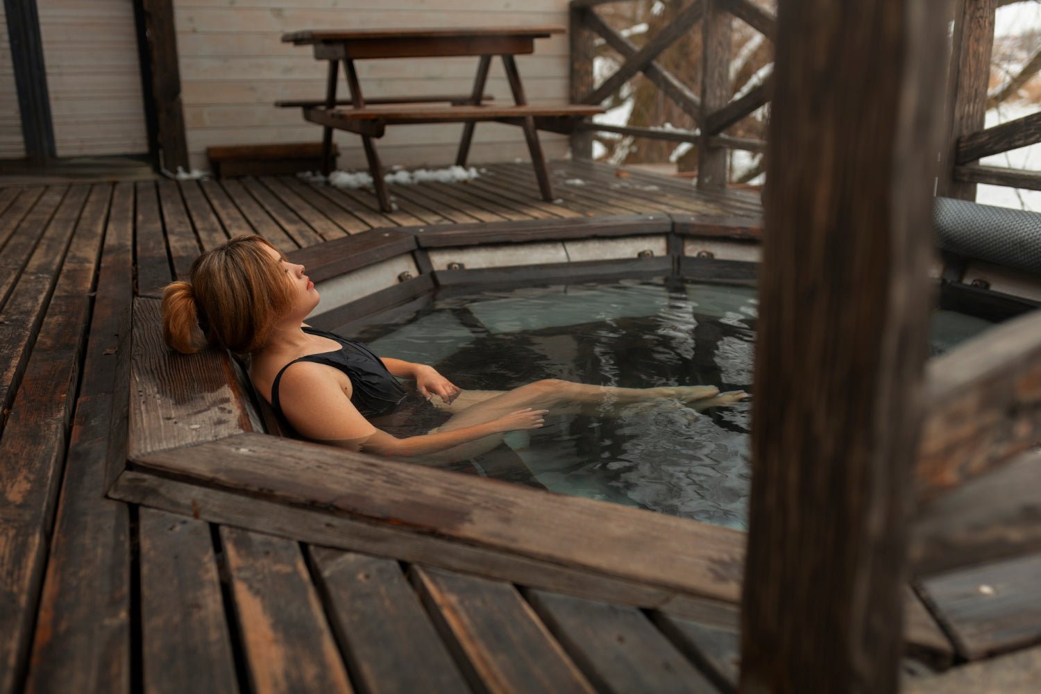 Cool Backyard Hot Tub Ideas to Wow Friends - TUBTEK