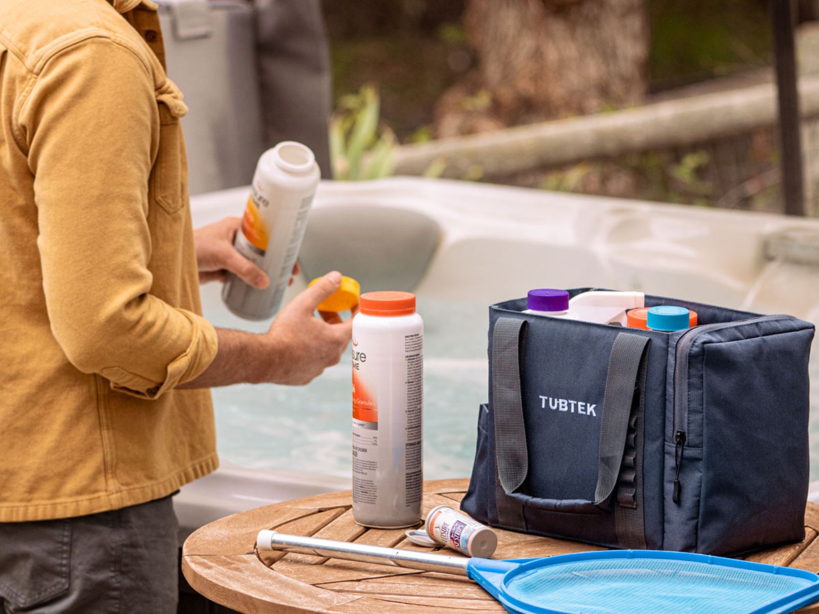 Hot Tub Chemicals: What You Need to Know (For Beginners) - TUBTEK