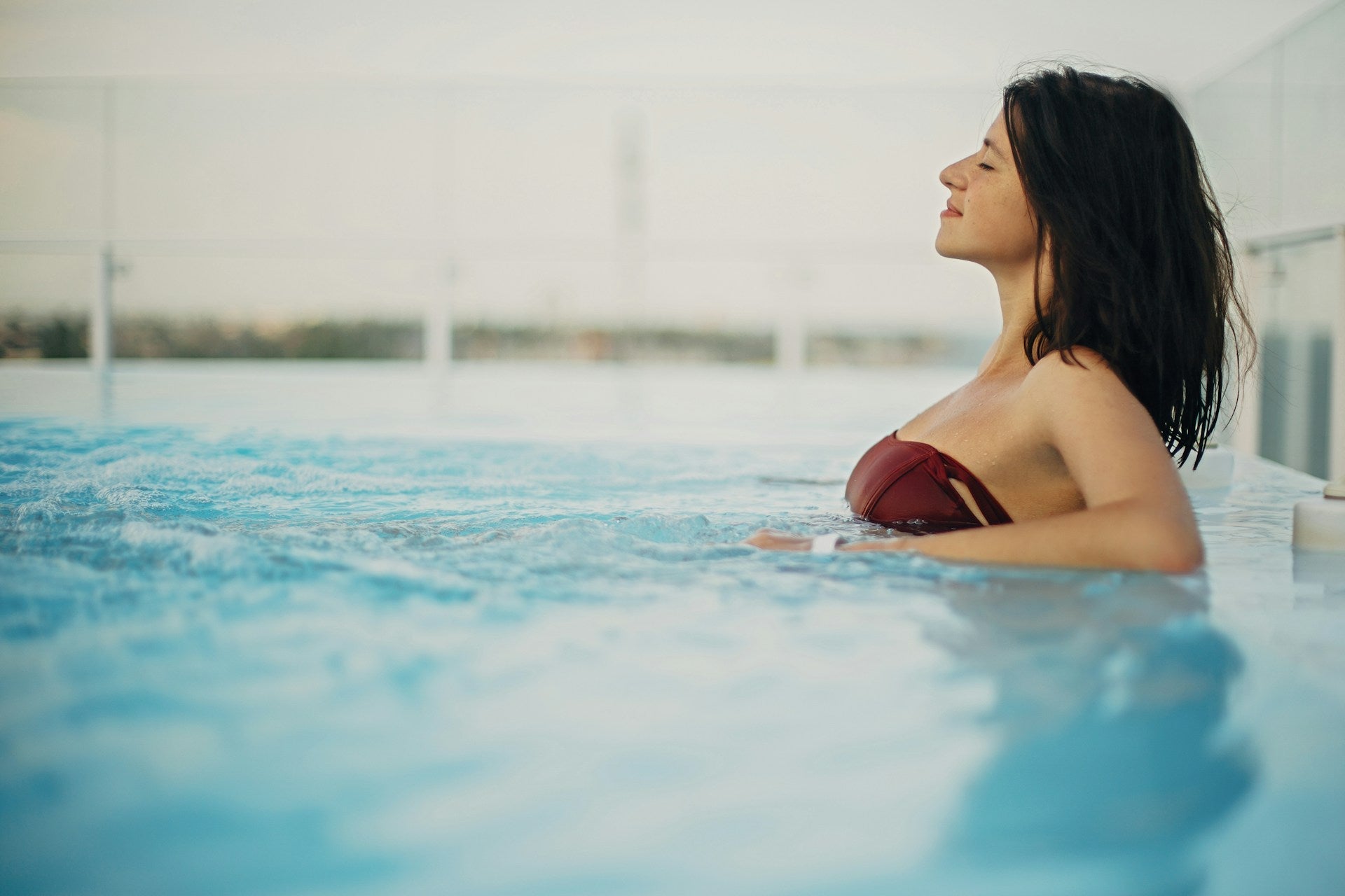 How to Choose the Right Accessories for Your Hot Tub - TUBTEK